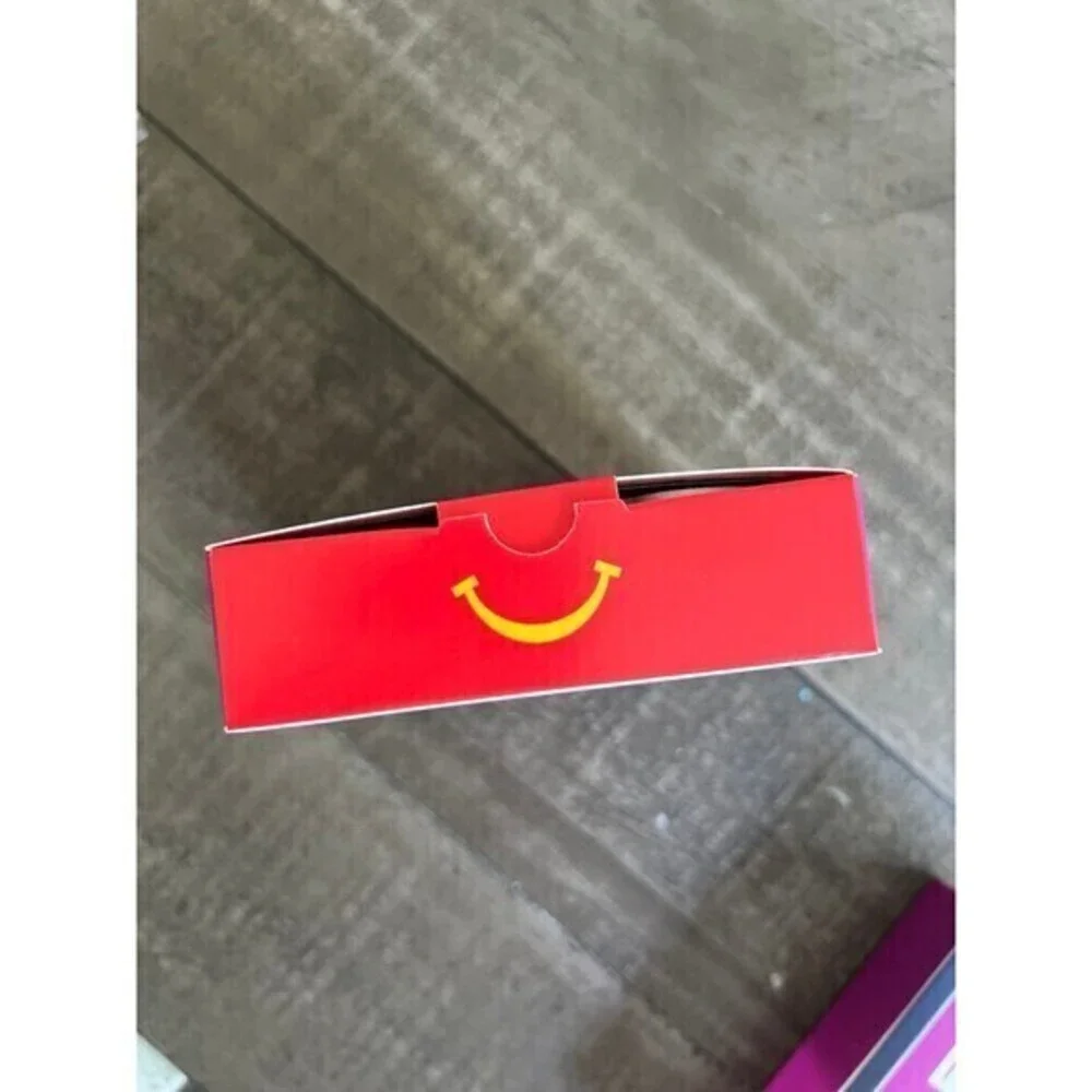 McDonald’s Just‎ Dance Dougie